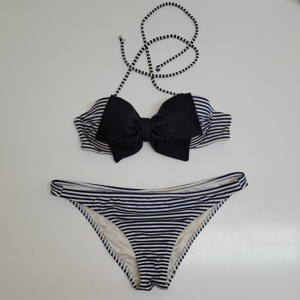 Victoria Secret Swimming Set
